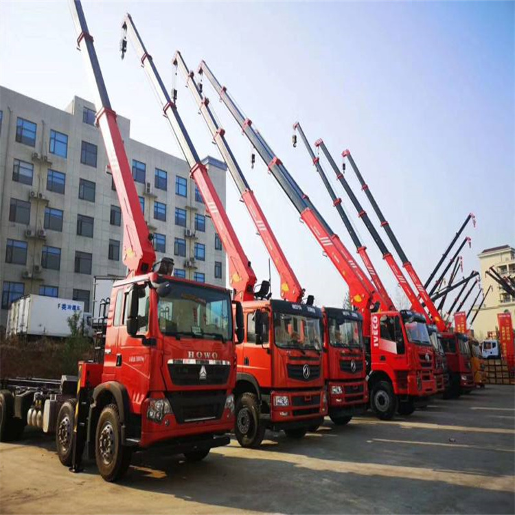 襄阳租专业吊车电话