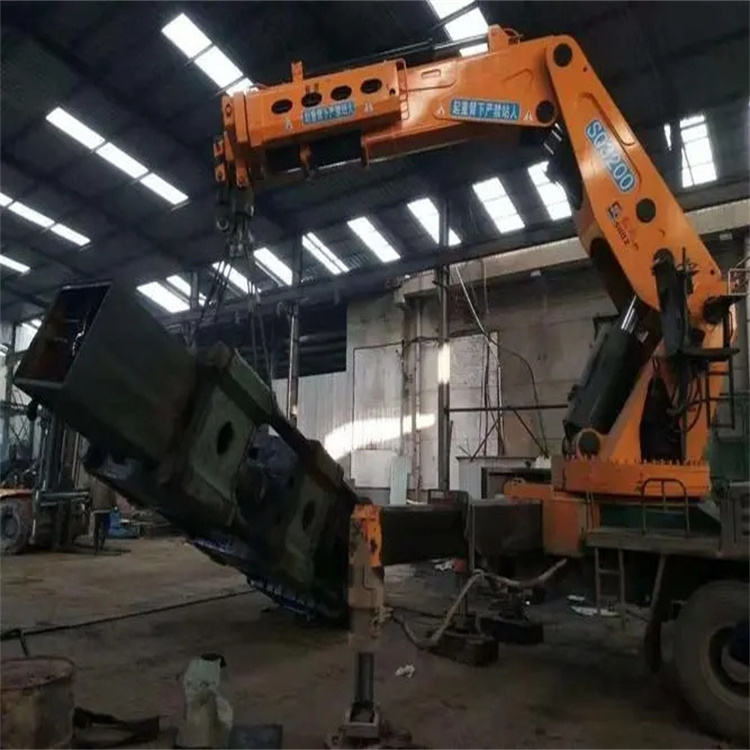 襄阳折臂吊出租怎么收费