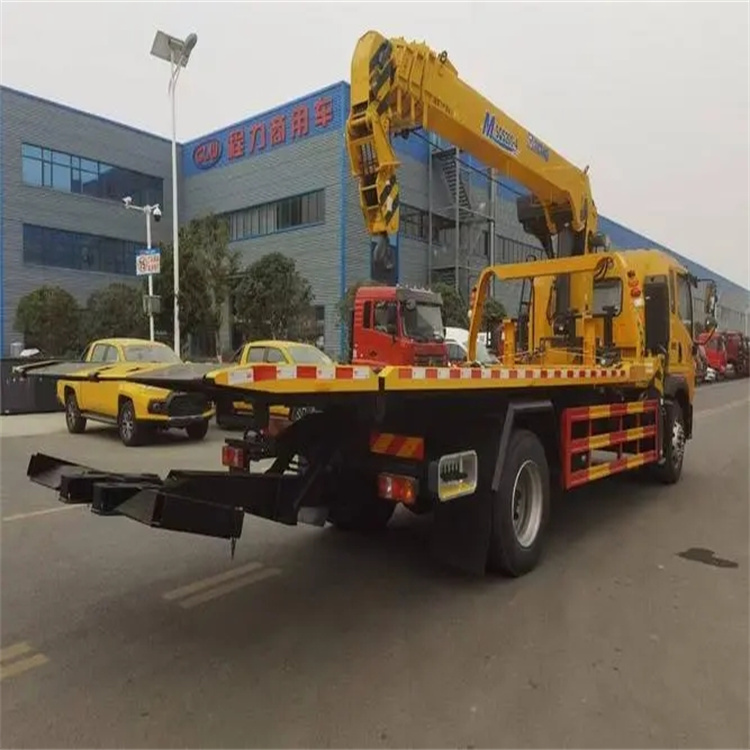 襄阳附近小随车吊出租电话，轻松解决搬运烦恼